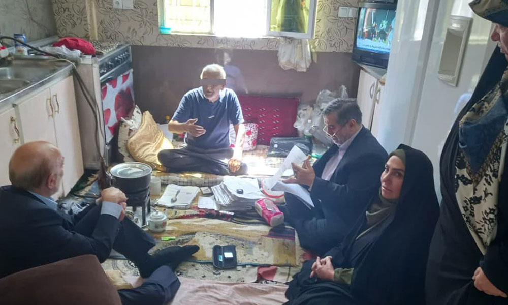 امید در دل یک خانه‌ی ساده